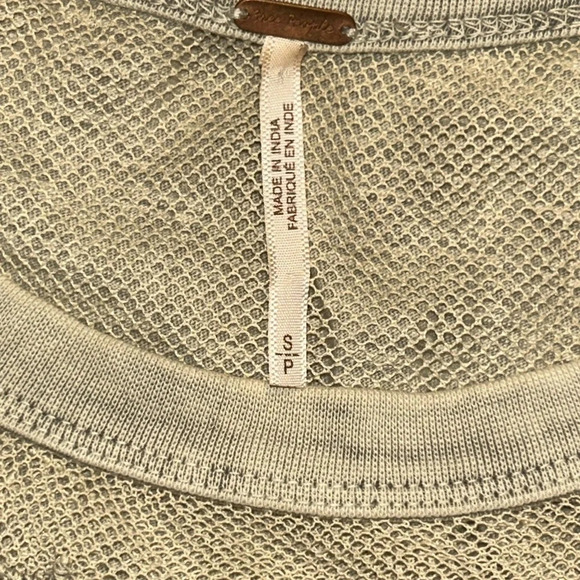 Free People Micha Embellished Mesh Embroidered Long Sleeve Tee Top S $98 - Picture 6 of 6